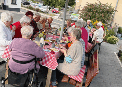 Grillabend in unserem Quartierszentrum in Lengenfeld