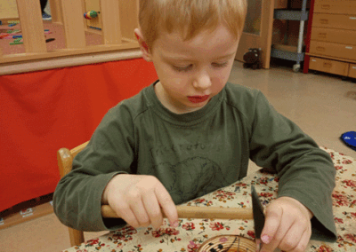 Igel-Basteln in der Kita Märchenland