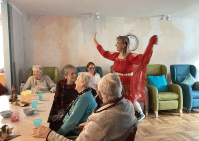 Feier zur Einweihung der großen Terrasse an der Tagespflege Reichenbach