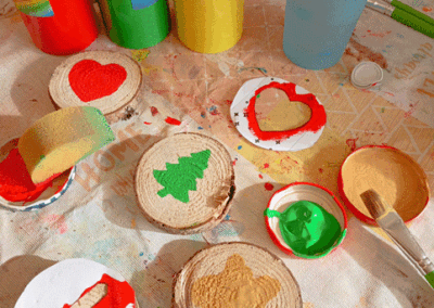 Kita "Sonnenschein" - Weihnachtsbaum schmücken auf dem Weihnachtsmarkt