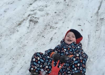Rodeln in der Kita "Sonnenkäfer"