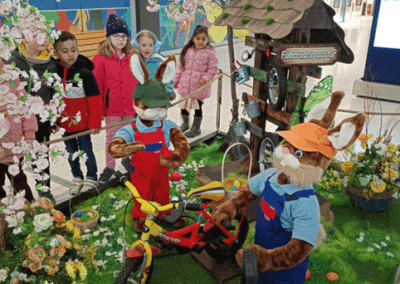 Kita "Märchenland" - Besuch der Osterausstellung