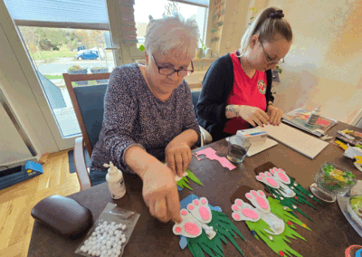 Tagespflege Reichenbach - Basteln